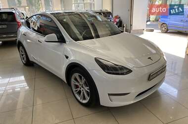Позашляховик / Кросовер Tesla Model Y 2021 в 