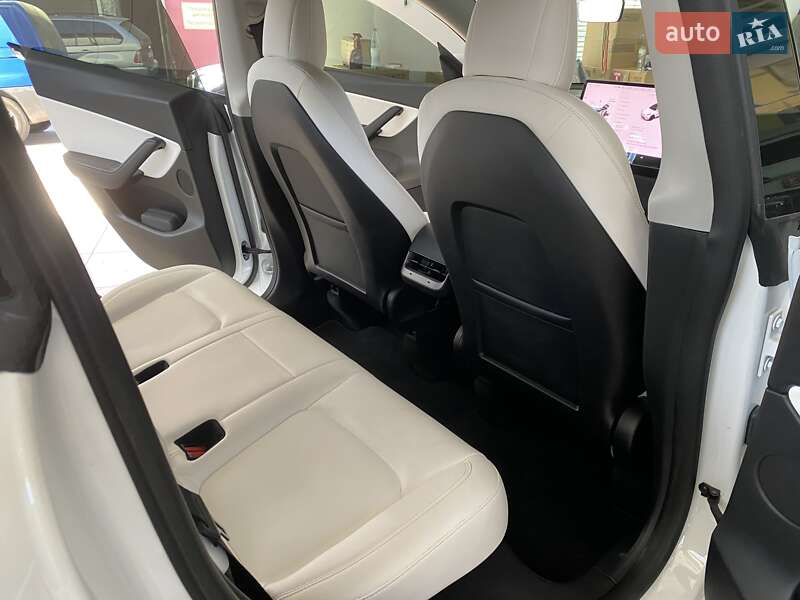 Внедорожник / Кроссовер Tesla Model Y 2021 в Одессе фото 43 Внедорожник / Кроссовер Tesla Model Y 2021 в Одессе