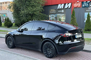 Внедорожник / Кроссовер Tesla Model Y 2021 в 