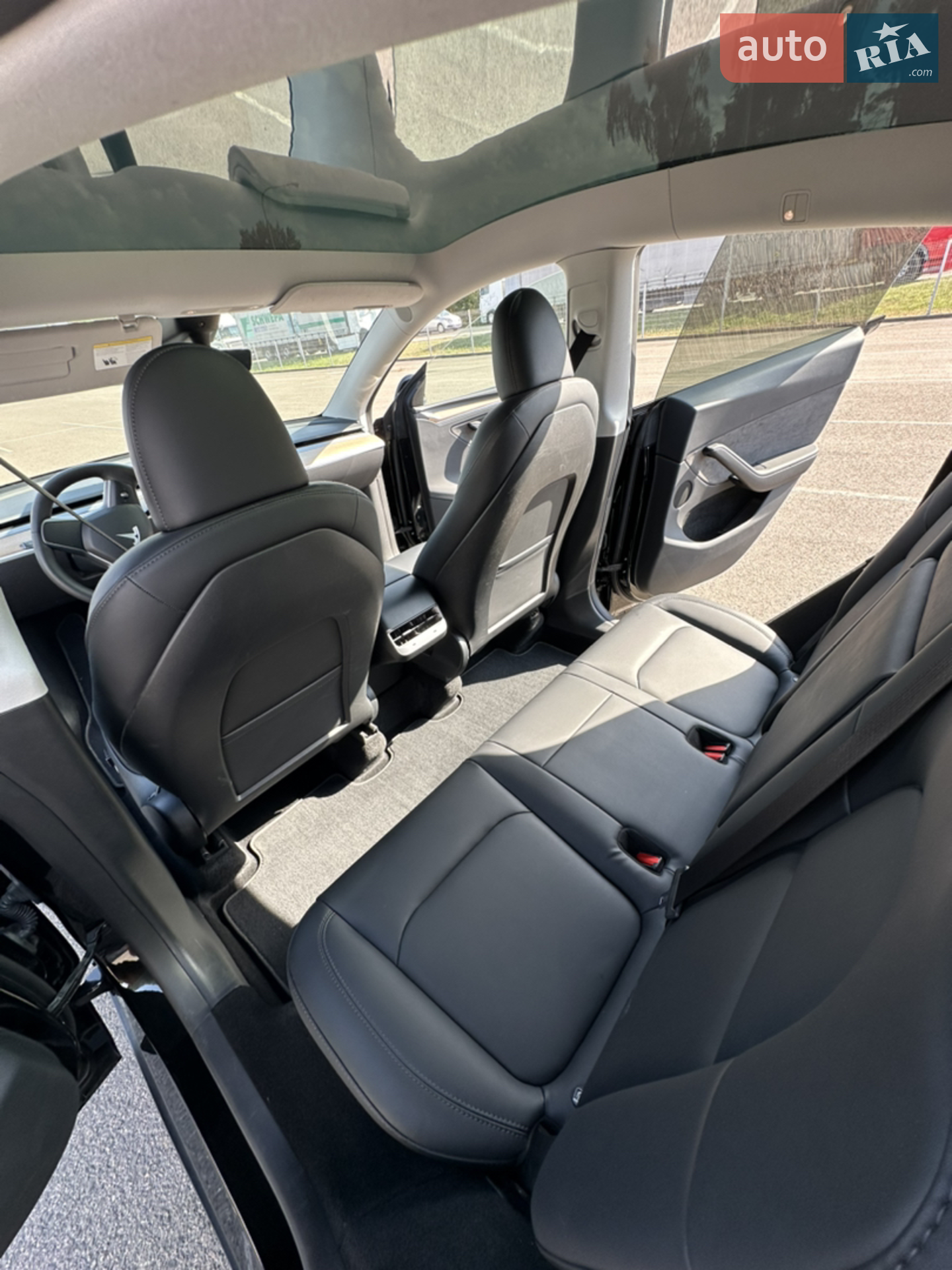 2023 Tesla Model Y - мініатюра 9