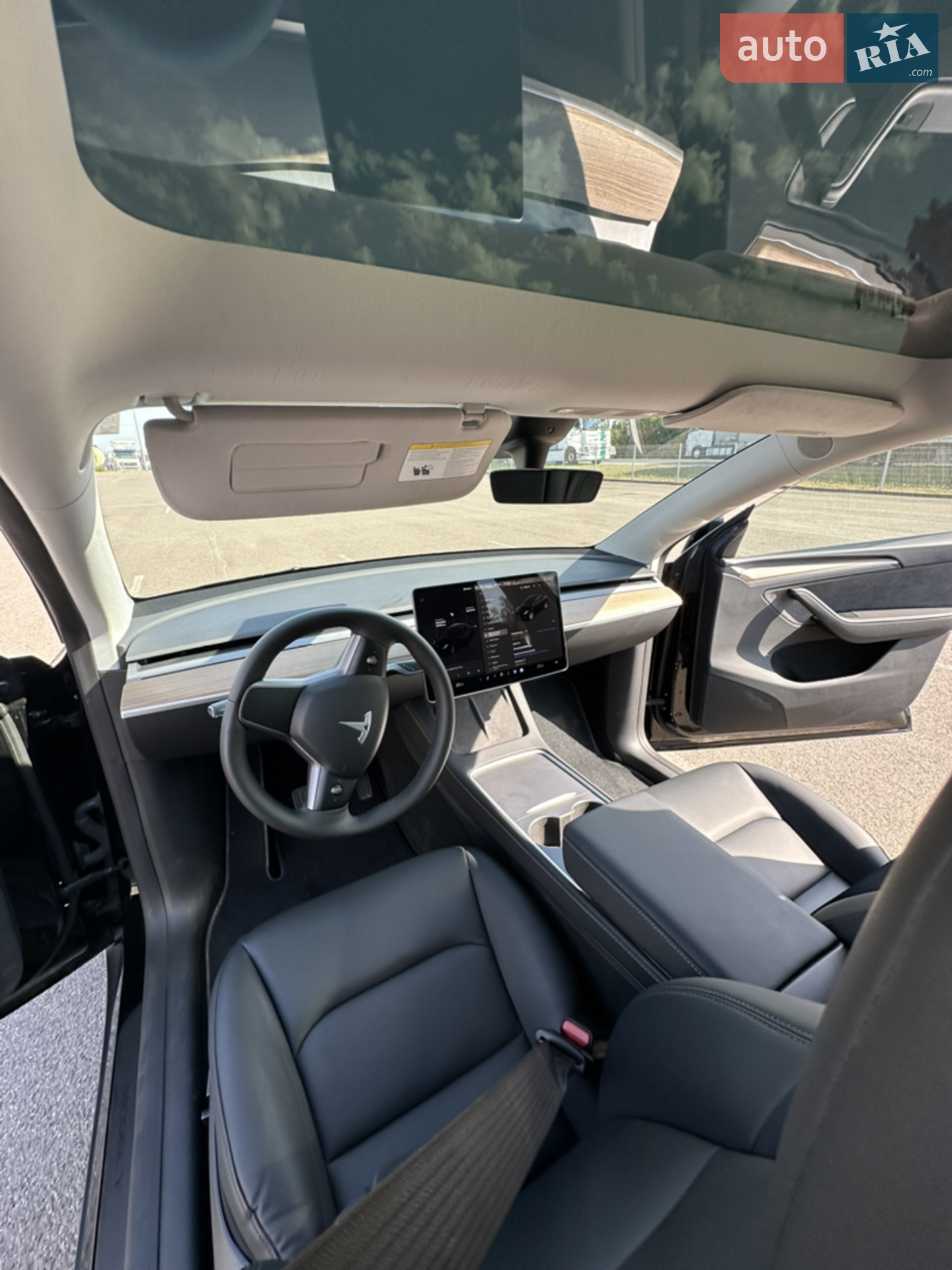2023 Tesla Model Y - мініатюра 12