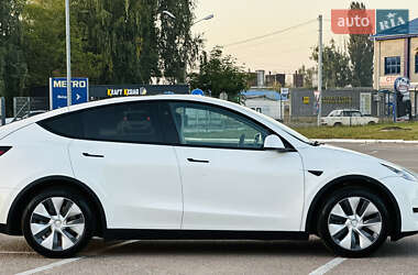 Внедорожник / Кроссовер Tesla Model Y 2024 в 