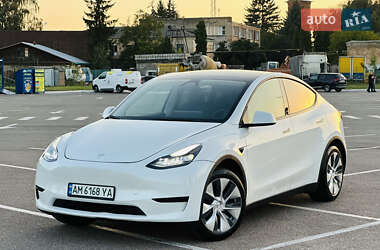 Внедорожник / Кроссовер Tesla Model Y 2024 в 