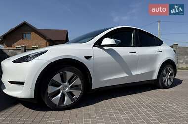 Внедорожник / Кроссовер Tesla Model Y 2023 в Хоросткове