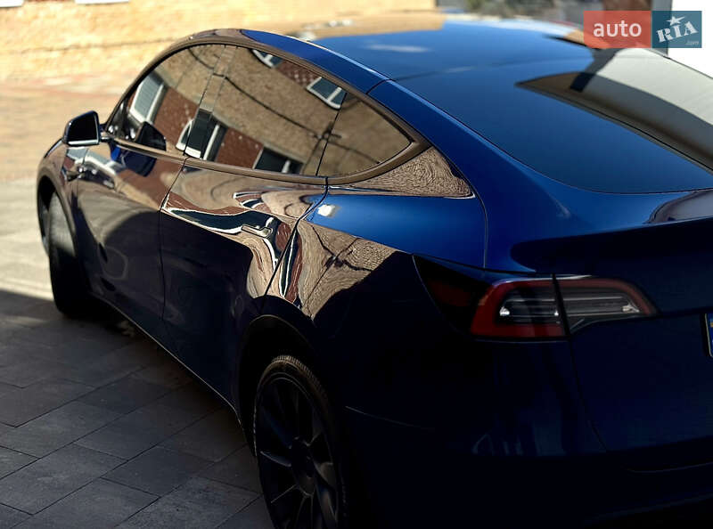 Позашляховик / Кросовер Tesla Model Y 2021 в Білій Церкві