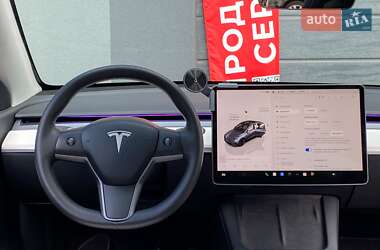 Внедорожник / Кроссовер Tesla Model Y 2022 в 