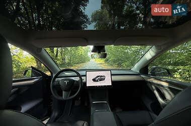 Внедорожник / Кроссовер Tesla Model Y 2023 в 