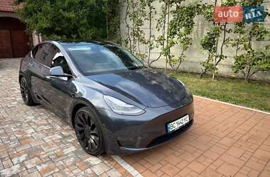 Внедорожник / Кроссовер Tesla Model Y 2021 в 