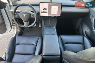 Позашляховик / Кросовер Tesla Model Y 2022 в 