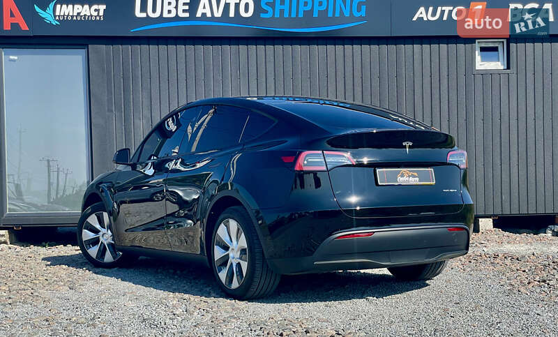 Позашляховик / Кросовер Tesla Model Y 2024 в Львові