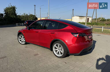 Позашляховик / Кросовер Tesla Model Y 2021 в 