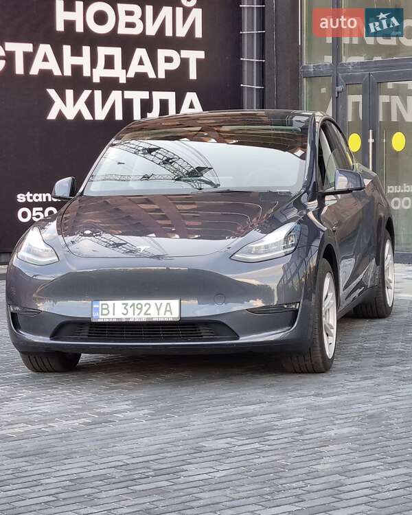 Внедорожник / Кроссовер Tesla Model Y 2023 в Полтаве фото 3 Внедорожник / Кроссовер Tesla Model Y 2023 в Полтаве