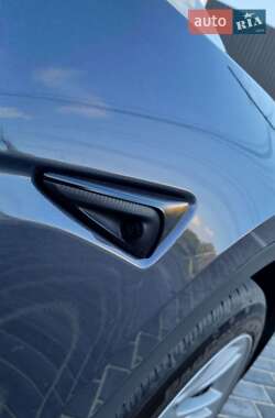 Позашляховик / Кросовер Tesla Model Y 2023 в 