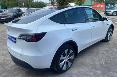 Позашляховик / Кросовер Tesla Model Y 2021 в 