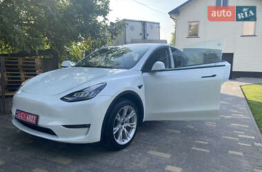Внедорожник / Кроссовер Tesla Model Y 2022 в 