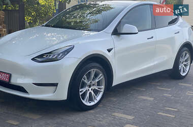Внедорожник / Кроссовер Tesla Model Y 2022 в 