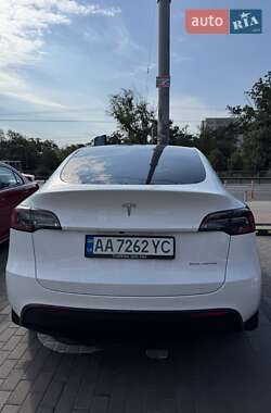 Позашляховик / Кросовер Tesla Model Y 2022 в 