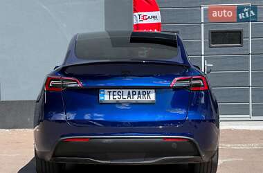 Внедорожник / Кроссовер Tesla Model Y 2023 в 
