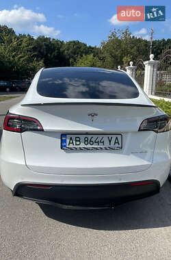 Внедорожник / Кроссовер Tesla Model Y 2021 в 