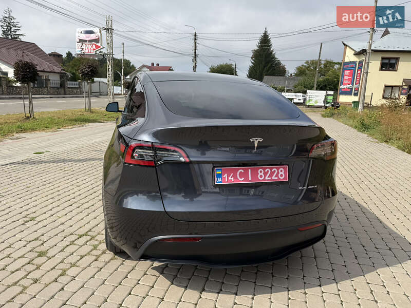 Позашляховик / Кросовер Tesla Model Y 2024 в Івано-Франківську фото 5 Позашляховик / Кросовер Tesla Model Y 2024 в Івано-Франківську
