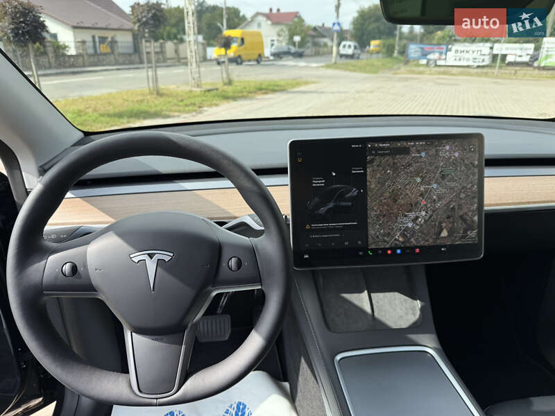 Позашляховик / Кросовер Tesla Model Y 2024 в Івано-Франківську фото 17 Позашляховик / Кросовер Tesla Model Y 2024 в Івано-Франківську