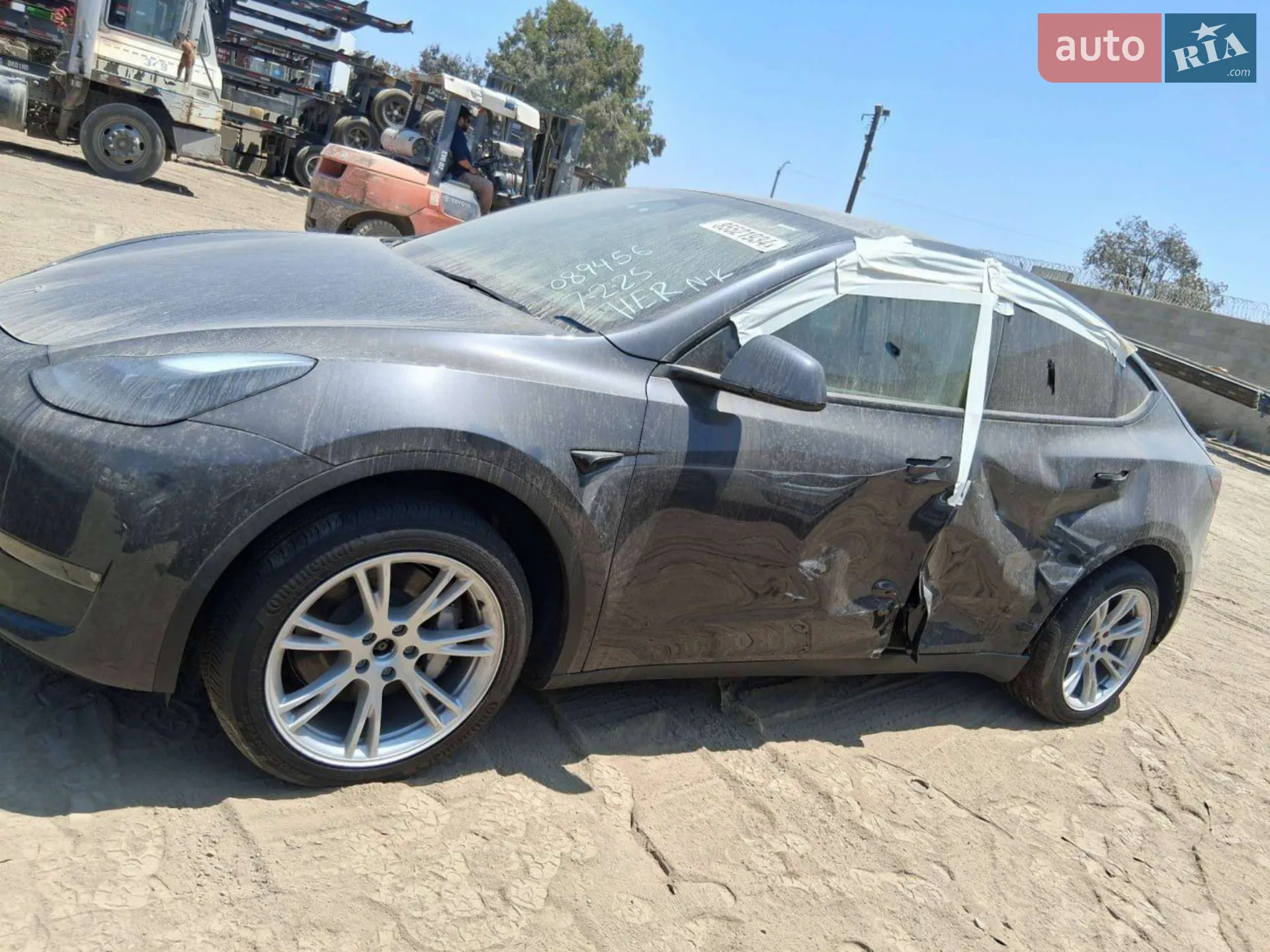 2024 Tesla Model Y - мініатюра 15