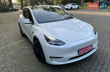 Внедорожник / Кроссовер Tesla Model Y 2023 в Львове