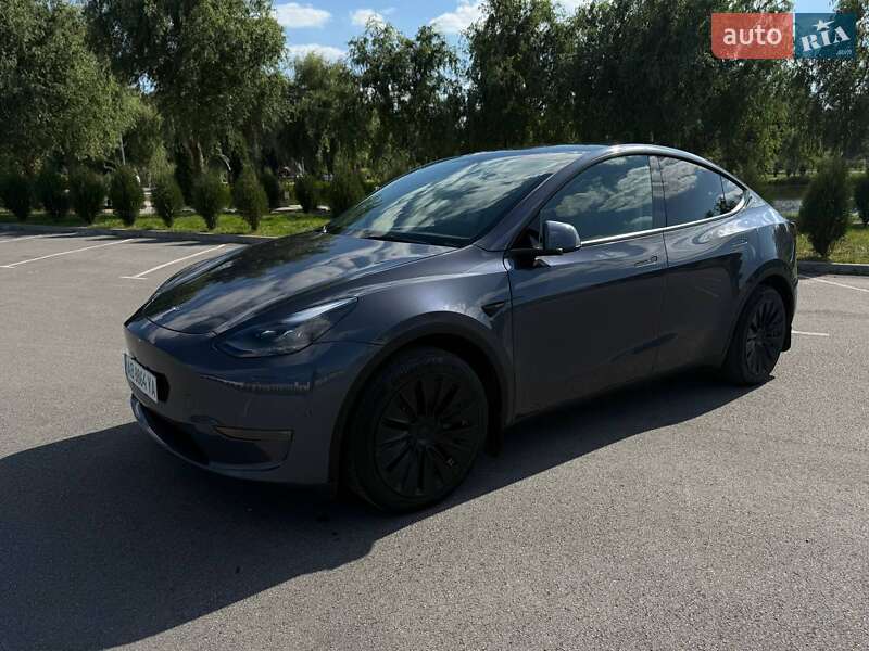 Внедорожник / Кроссовер Tesla Model Y 2023 в 