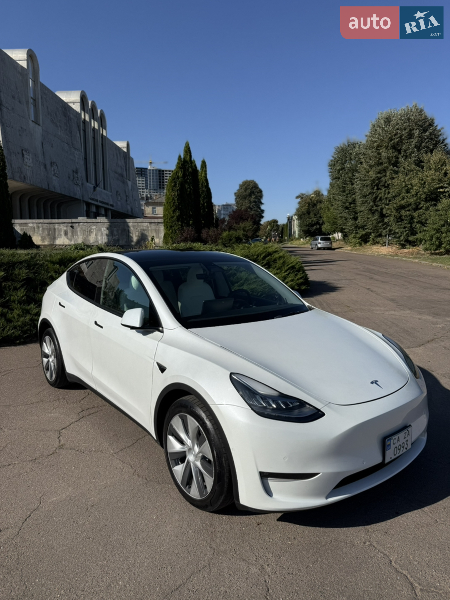 2021 Tesla Model Y - мініатюра 2
