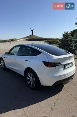 Внедорожник / Кроссовер Tesla Model Y 2021 в Черкассах