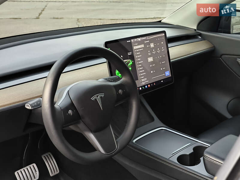 Позашляховик / Кросовер Tesla Model Y 2021 в Львові фото 17 Позашляховик / Кросовер Tesla Model Y 2021 в Львові