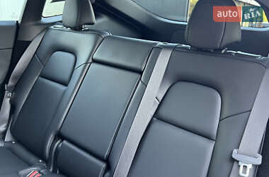 Внедорожник / Кроссовер Tesla Model Y 2024 в 