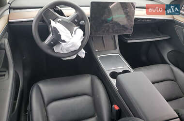 Позашляховик / Кросовер Tesla Model Y 2023 в 