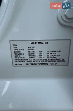 Внедорожник / Кроссовер Tesla Model Y 2022 в 