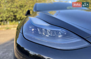 Внедорожник / Кроссовер Tesla Model Y 2024 в 