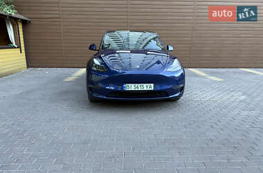 Внедорожник / Кроссовер Tesla Model Y 2023 в 