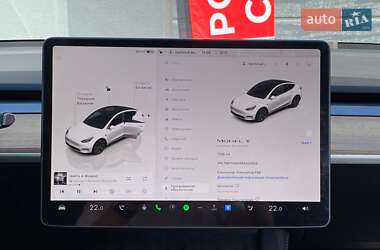Позашляховик / Кросовер Tesla Model Y 2024 в 