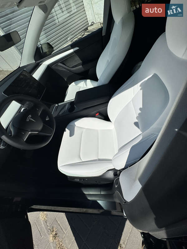 Внедорожник / Кроссовер Tesla Model Y 2024 в Днепре фото 17 Внедорожник / Кроссовер Tesla Model Y 2024 в Днепре