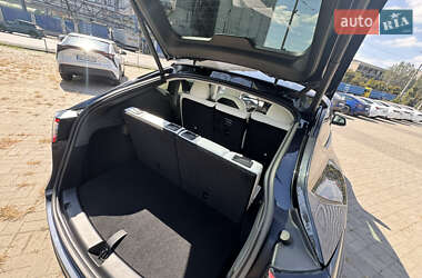 Внедорожник / Кроссовер Tesla Model Y 2024 в 