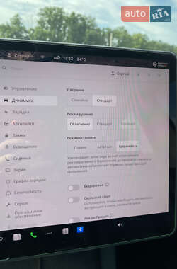 Позашляховик / Кросовер Tesla Model Y 2023 в 