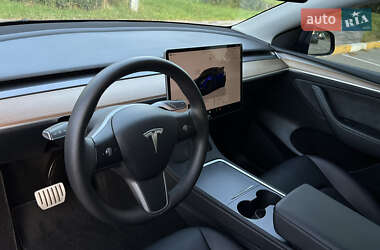 Внедорожник / Кроссовер Tesla Model Y 2022 в 