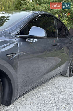 Позашляховик / Кросовер Tesla Model Y 2022 в 