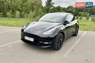 Позашляховик / Кросовер Tesla Model Y 2023 в 
