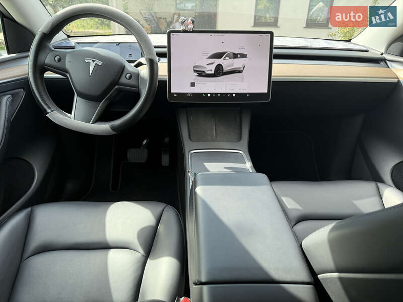 Внедорожник / Кроссовер Tesla Model Y 2023 в Броварах