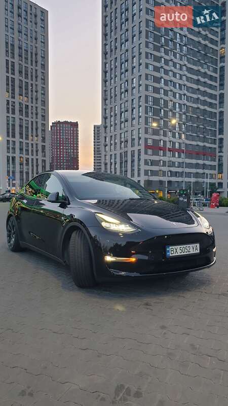 Внедорожник / Кроссовер Tesla Model Y 2021 в Киеве фото 2 Внедорожник / Кроссовер Tesla Model Y 2021 в Киеве