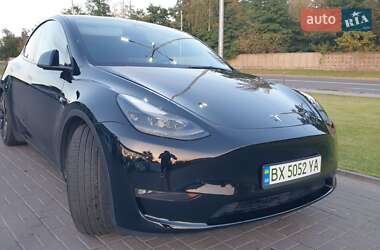 Внедорожник / Кроссовер Tesla Model Y 2021 в Киеве