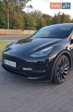 Позашляховик / Кросовер Tesla Model Y 2021 в Києві