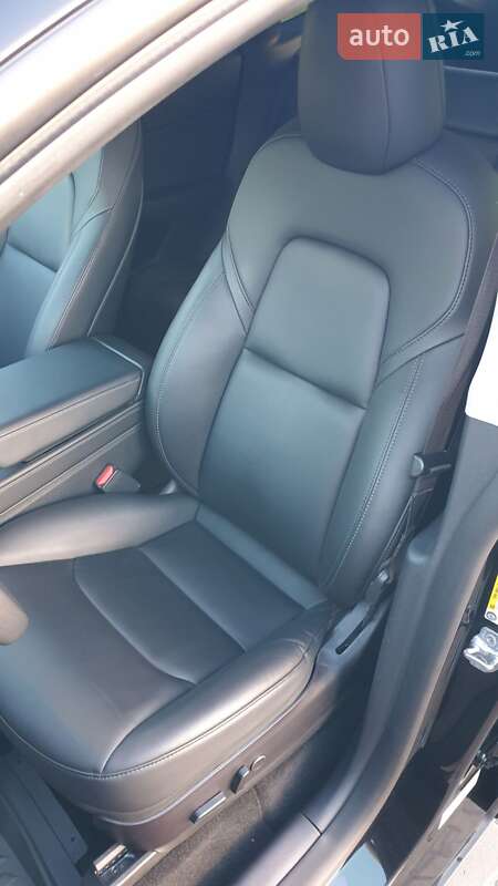 Внедорожник / Кроссовер Tesla Model Y 2021 в Киеве фото 23 Внедорожник / Кроссовер Tesla Model Y 2021 в Киеве