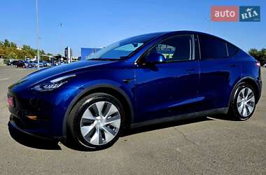 Внедорожник / Кроссовер Tesla Model Y 2021 в 