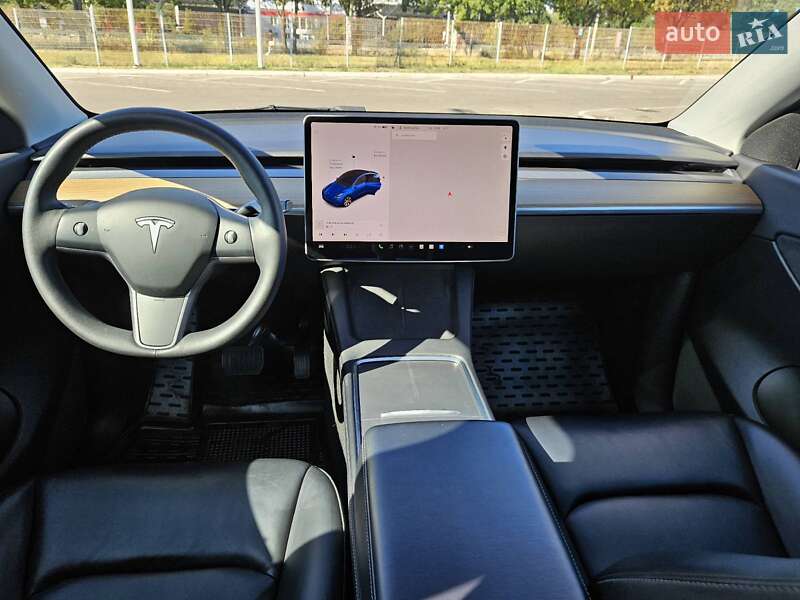 Внедорожник / Кроссовер Tesla Model Y 2021 в Днепре